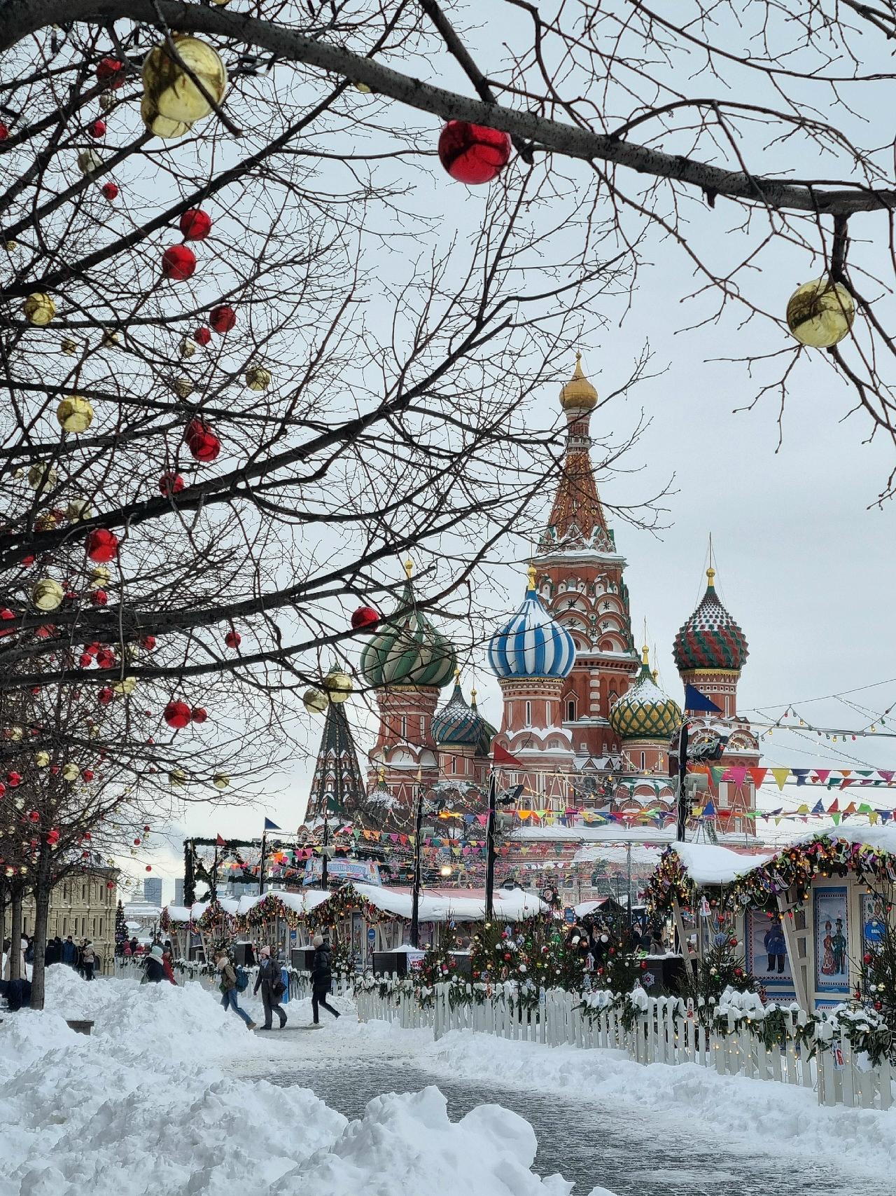 НОВОГОДНЯЯ МОСКВА: ДЕД МОРОЗ И НЕ ТОЛЬКО...
