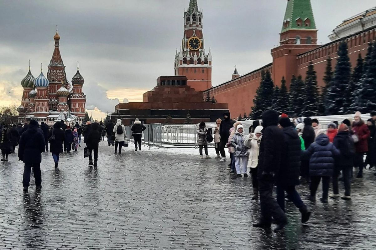 НОВОГОДНЯЯ МОСКВА: ДЕД МОРОЗ И ТОЛЬКО...
