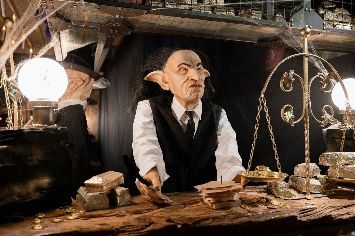 ХОГВАРТС В ЯРОСЛАВЛЕ: ГАРРИ ПОТТЕР И ДЕЛЬФИНАРИЙ